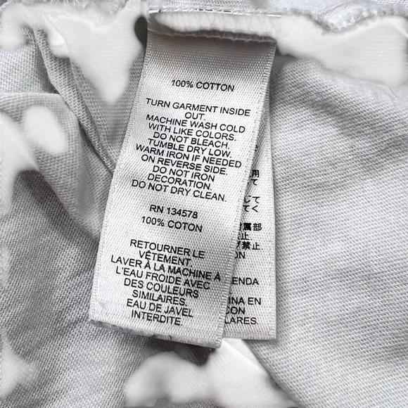 Vineyard Vines Naughty Nice Whale Santa Christmas Long Sleeve Tee - Picture 12 of 13